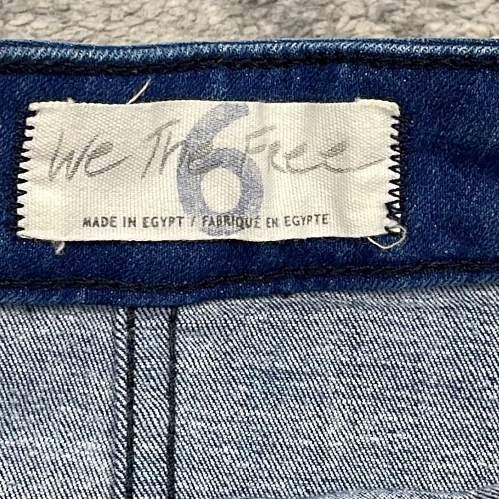 Free People We The Free Notched Denim Mini Skirt Asymmetric Snap Blue Jean Sz 6
